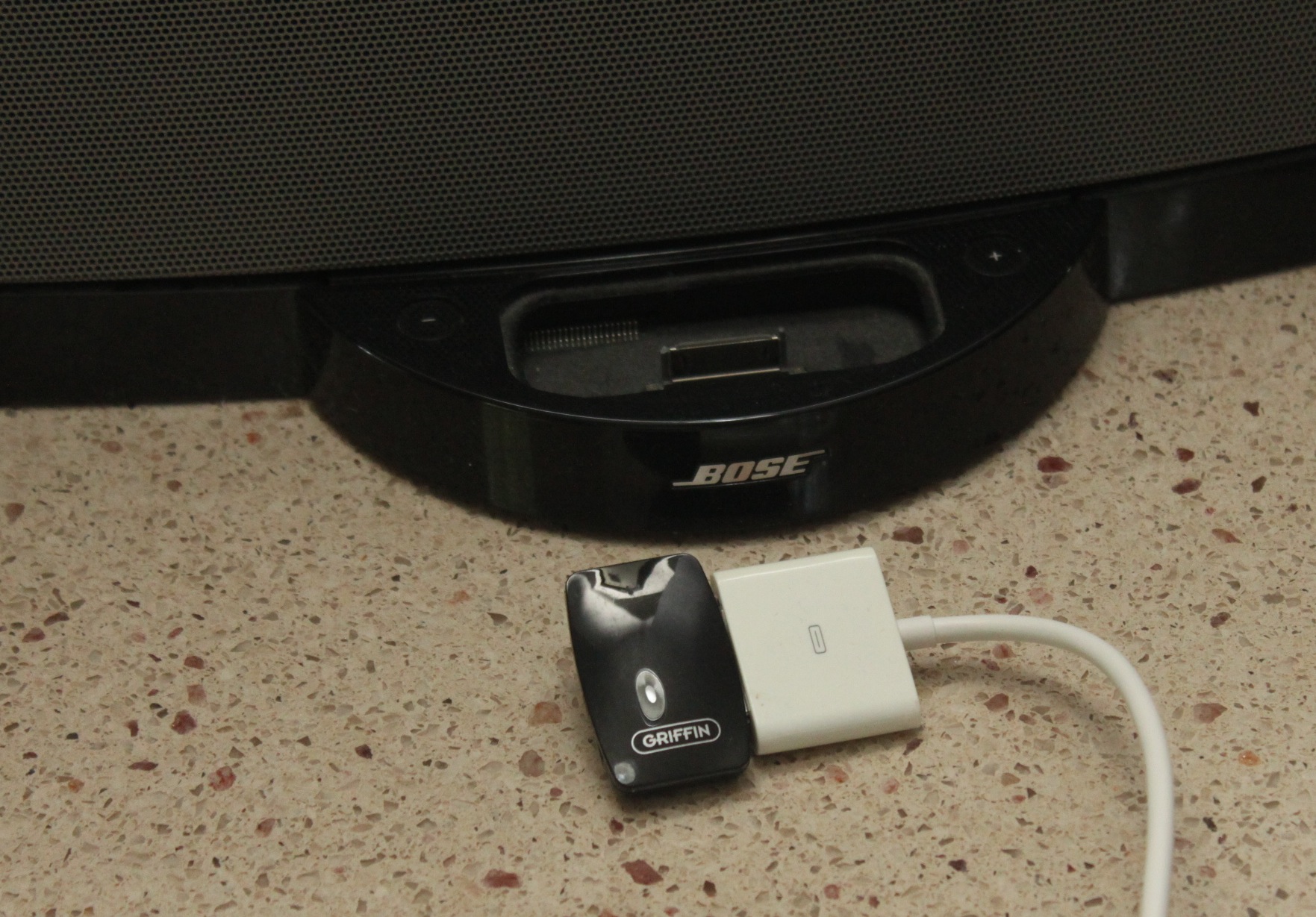 en locker Manhattan Using Your iPad with Bose Sound Dock – The MacMAD Apple User Group