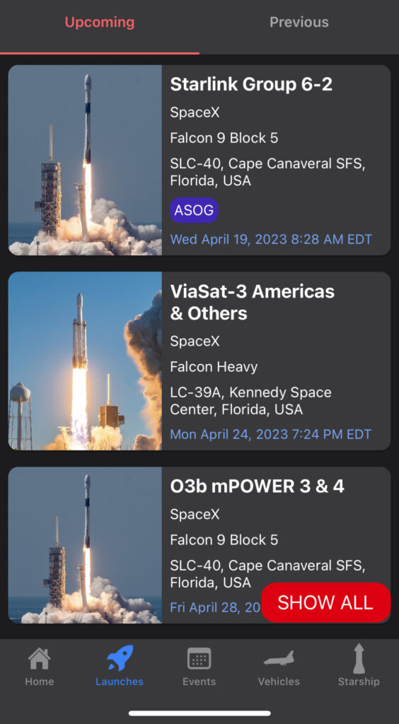 The app shows 3 upcoming launches from Cape Canaveral & the Kennedy Space Center, with dates, times, and descriptions and photos of the rocket type to be used.
